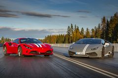 Ferrari vs Lamborghini Testdrive!