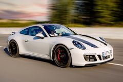 Porsche 911 GTS Testdrive!