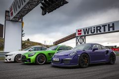 Kjør BMW M4 GTS, AMG GT R og Porsche 911 GT3 RS på racerbane!