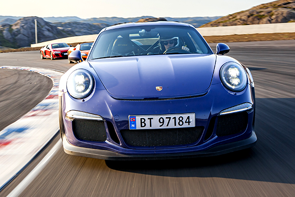Kjør Porsche 911 GT3 RS på racerbane!