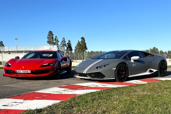 Kjør Ferrari og Lamborghini på racerbane!