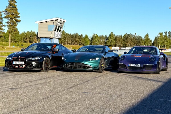 Kjør Aston Martin Vantage F1, BMW M4 CSL og Porsche 911 GT3 RS på racerbane!