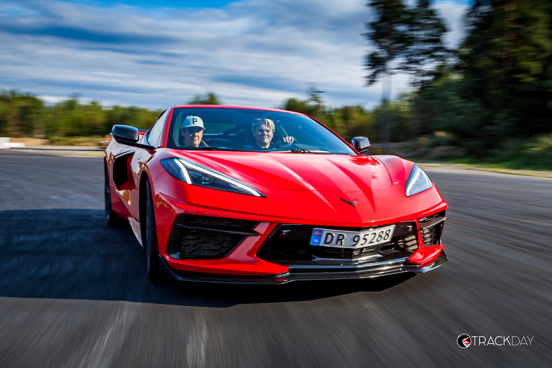 Kjøre Corvette C8 i Norge – opplev den amerikanske superbilen